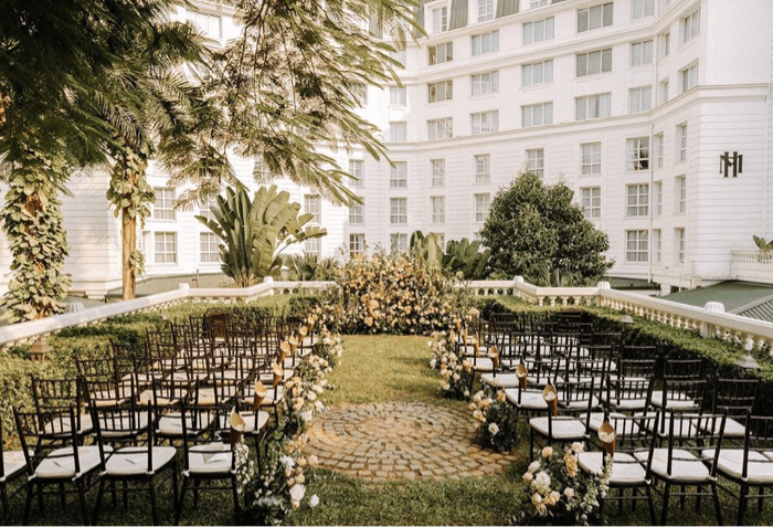 Garden wedding at Metropole Hanoi - Instagram